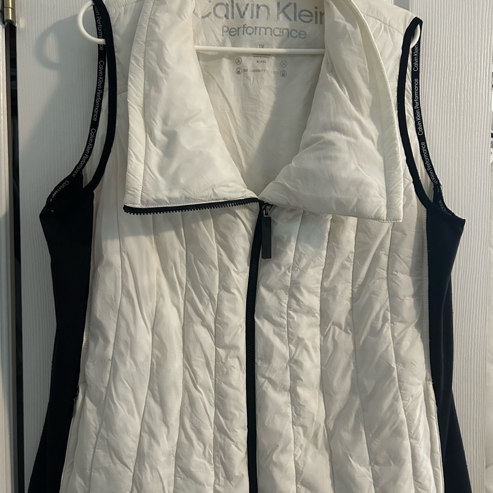 Calvin Klein Performance Cream Vest